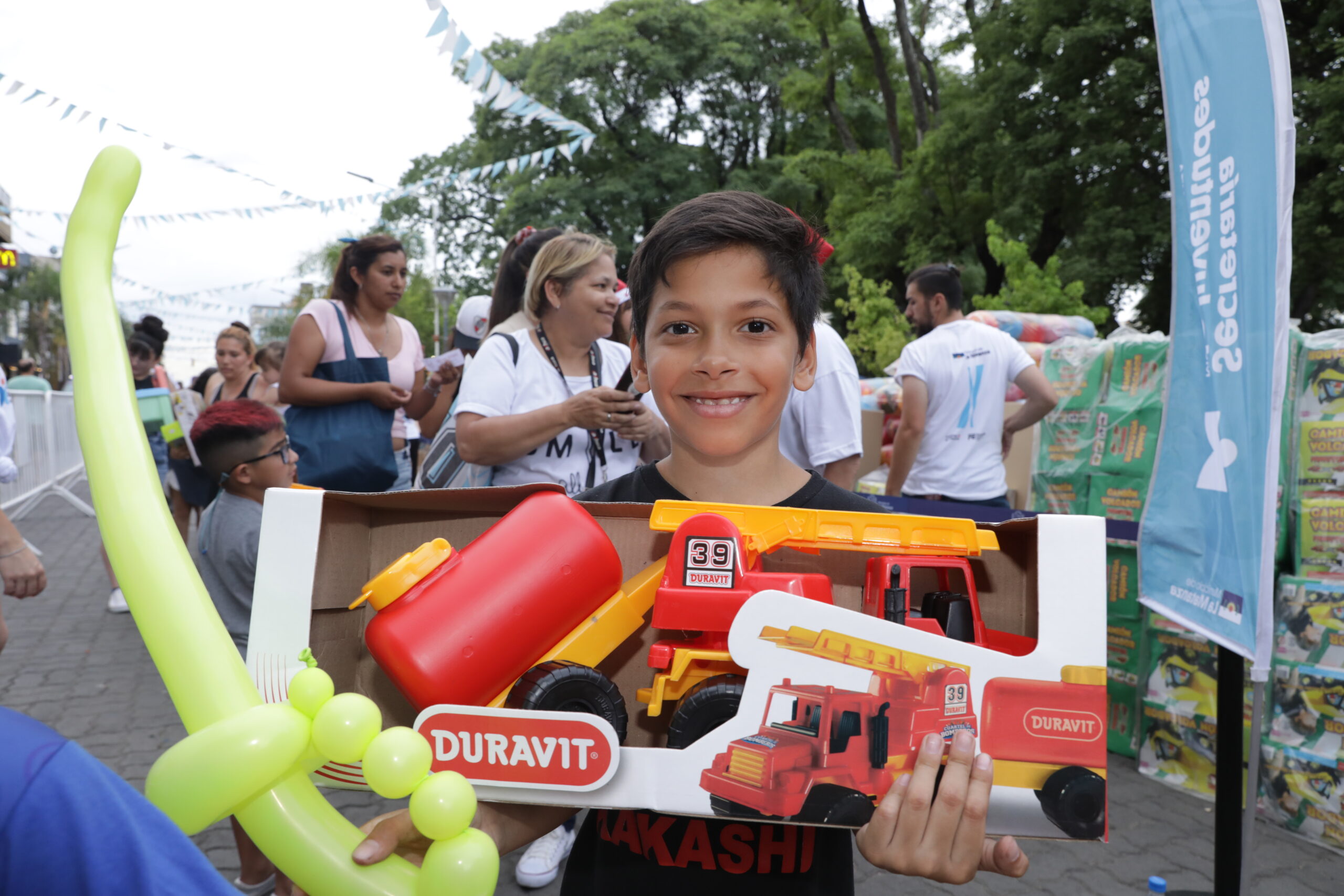  Llegó Navidad La Matanza regalos chicos 