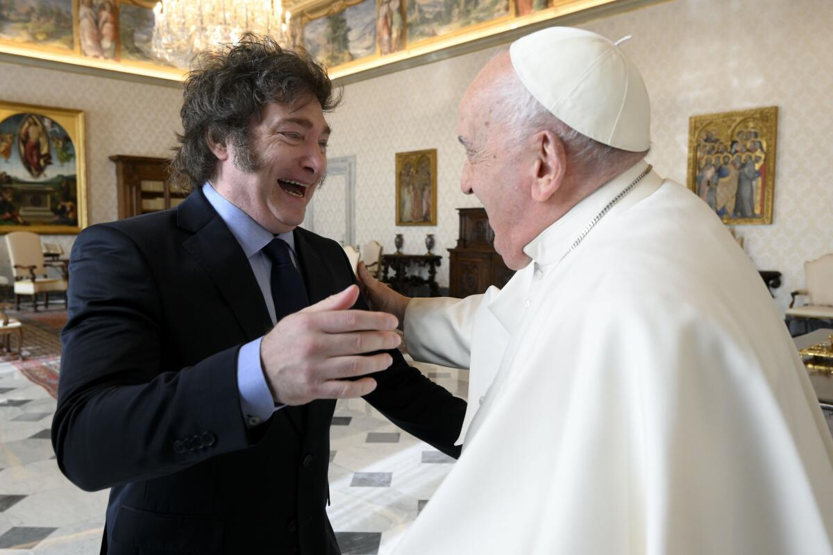 Javier Milei alista su viaje al Vaticano para asistir al funeral del papa Francisco