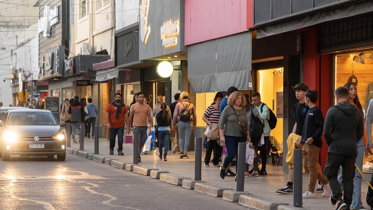 El INDEC dio a conocer las cifras de ventas en diferentes canales comerciales durante mayo de 2025.