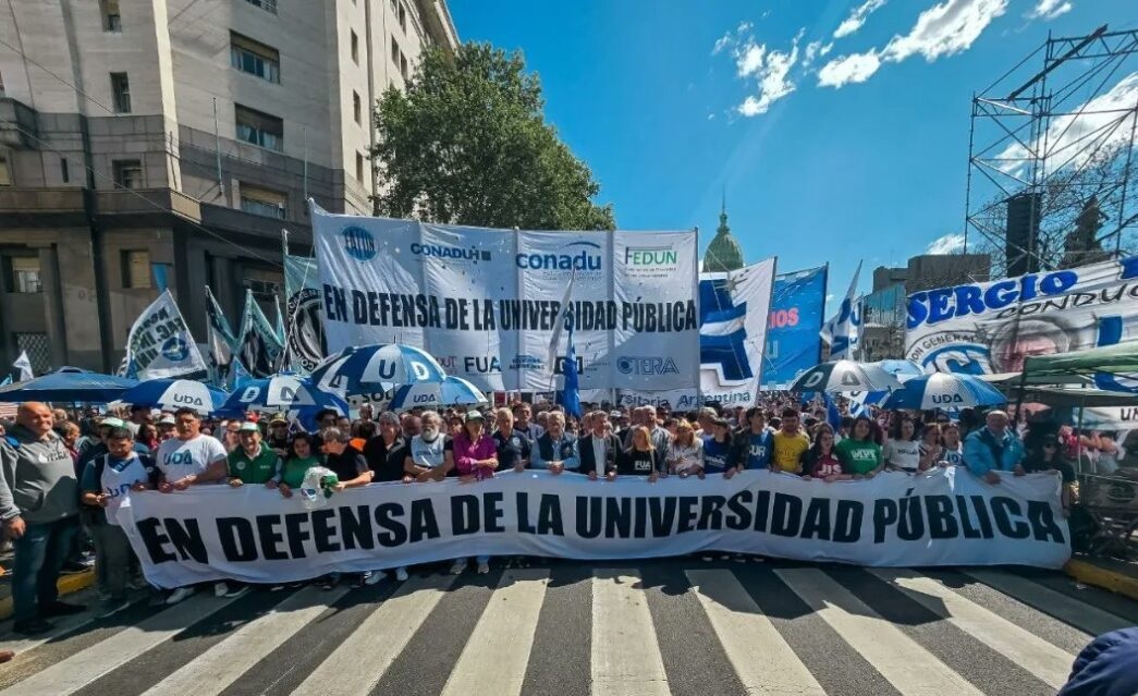 Estudiantes de la UBA convocan a la Marcha Universitaria Federal en defensa de la educación pública