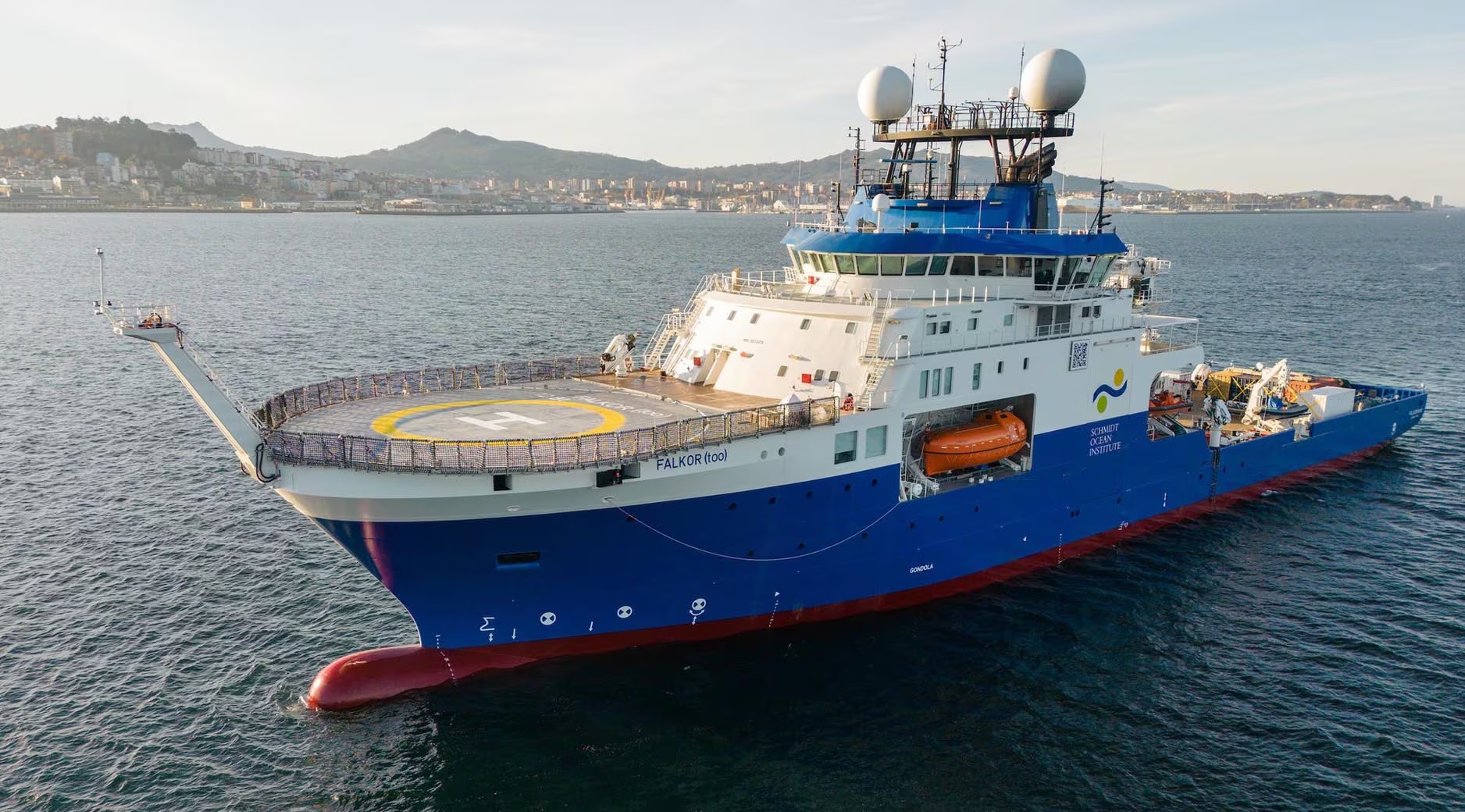 ¿Por qué está demorada la expedición científica en aguas argentinas a bordo del buque Falkor?