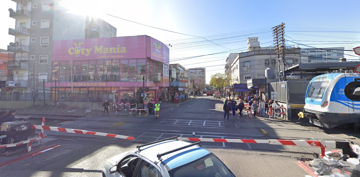 El paso a nivel Belgrano permanecerá cerrado por obras de renovación integral
