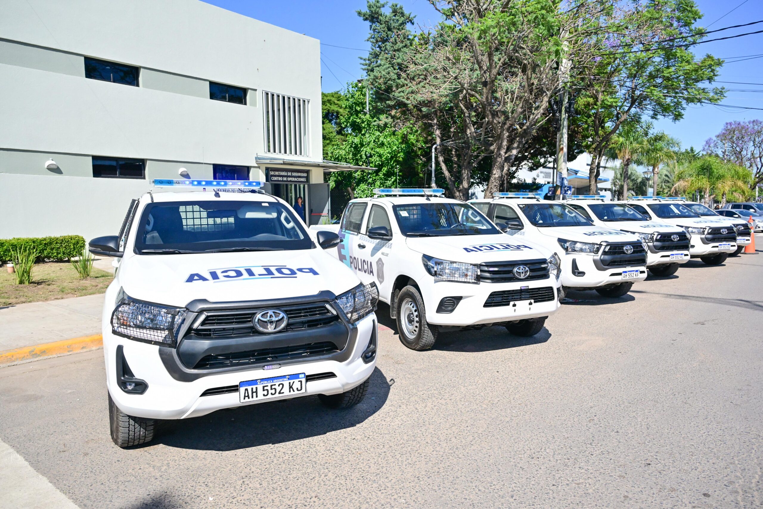 Kicillof entregó nuevos patrulleros seguridad