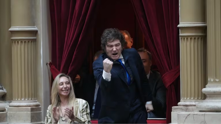 Javier Milei firmó el proyecto de reforma laboral y lo envió al Congreso: qué incluye y cómo será el tratamiento en sesiones extraordinarias