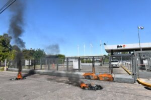 Crisis industrial en Argentina: despidos en Fate, General Pico y concurso preventivo en TN Platex
