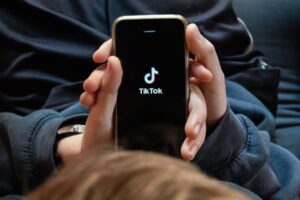 ¿Qué hacer si te hackean TikTok? Guía práctica para recuperar tu cuenta y proteger tus datos