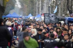 Indio Solari: más de un millón de personas participaron del histórico velatorio en Avellaneda