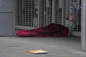 Morón pone en marcha un dispositivo para asistir a personas en situación de calle