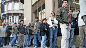 El empleo registrado cayó 0.3%: se perdieron 40.900 puestos de trabajo en un año