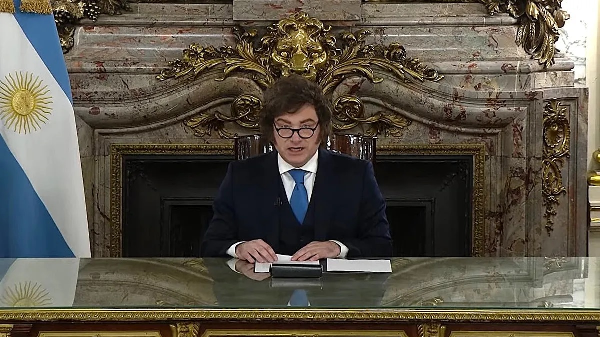Javier Milei anunció una reforma de la Carta Orgánica del Banco Central y adelantó cambios en el mercado de seguros