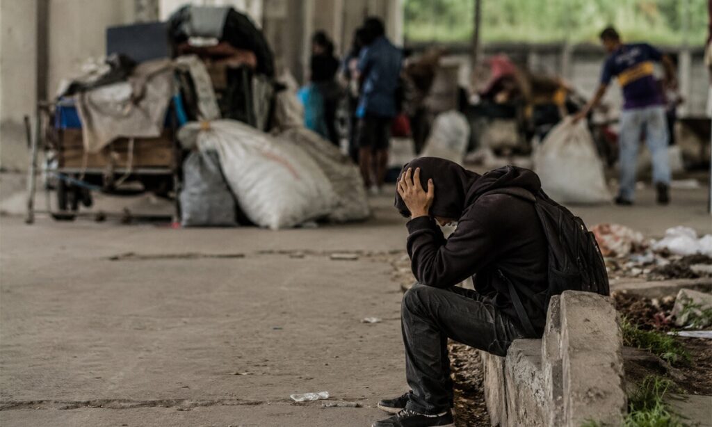 Casi la mitad de los jóvenes argentinos vive en situación de vulnerabilidad social