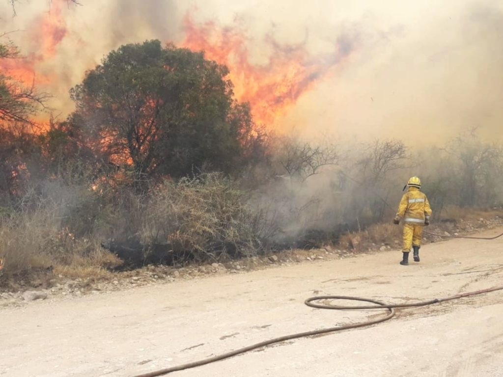 Córdoba: advierten por riesgo extremo de incendios debido a las altas temperaturas, la baja humedad y el viento