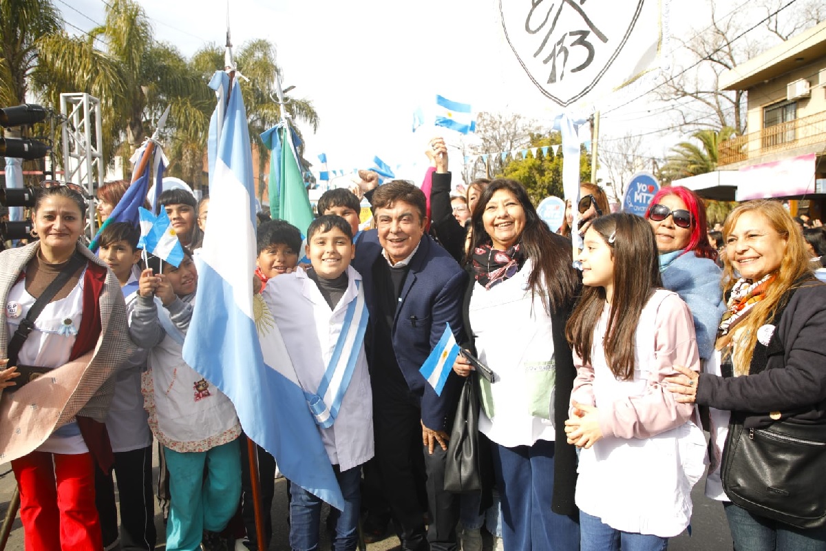 Fernando Espinoza: “No hay libertad ni independencia con una economía que ahoga el salario argentino y roba las oportunidades de los más jóvenes”.