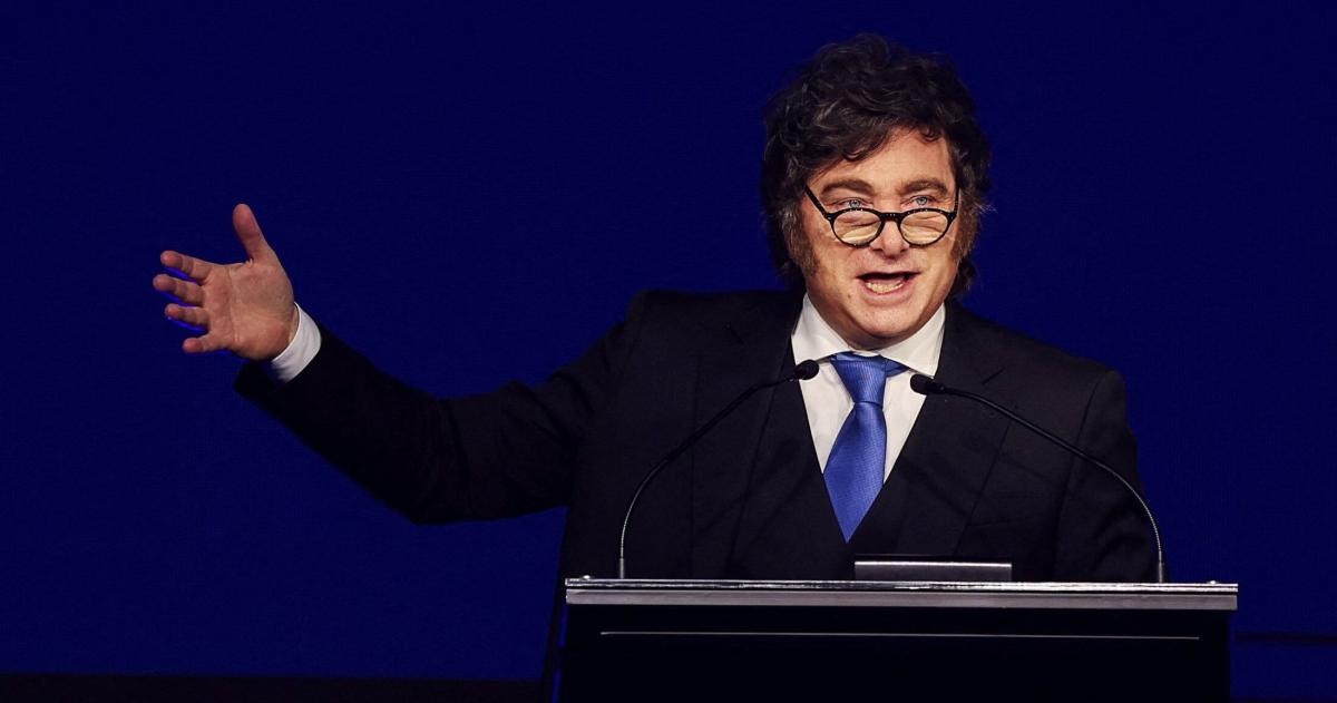 En Chile, Milei reivindicó el derrocamiento de Allende, criticó a Pedro Sánchez y a Macri